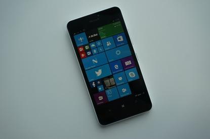 Windows 10 Mobile running on a Lumia 940XL.