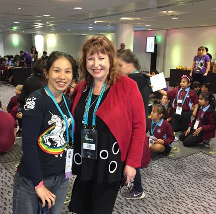 Clare Curran with Vivian Chandra at the OMG Tech workshop at NetHui